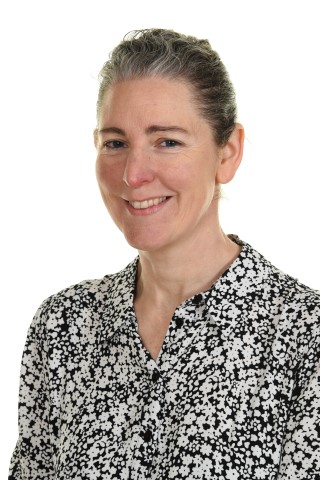 Photo of Faye Steele